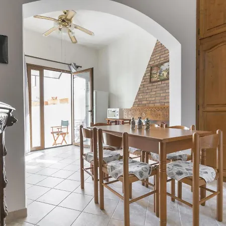 Appartamento Pleasant In Muraversa With Terrace